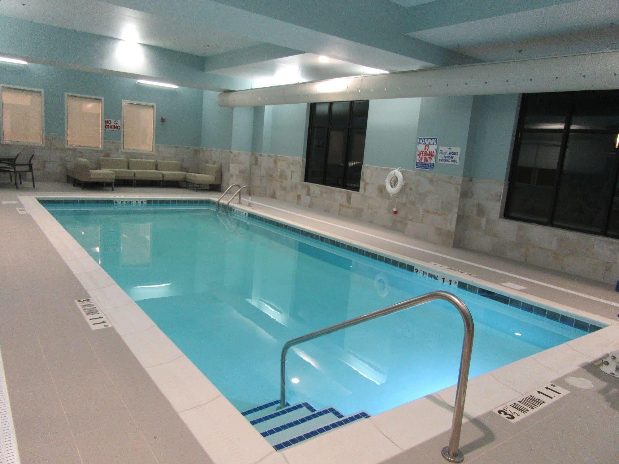 Hotel Hampton & By Hilton Knightdale
